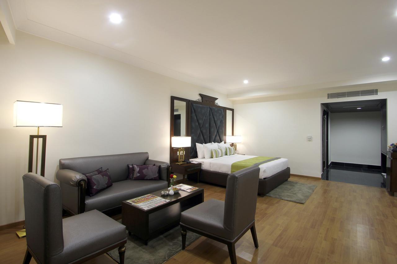 היידראבד Hotel Comfotel מראה חיצוני תמונה