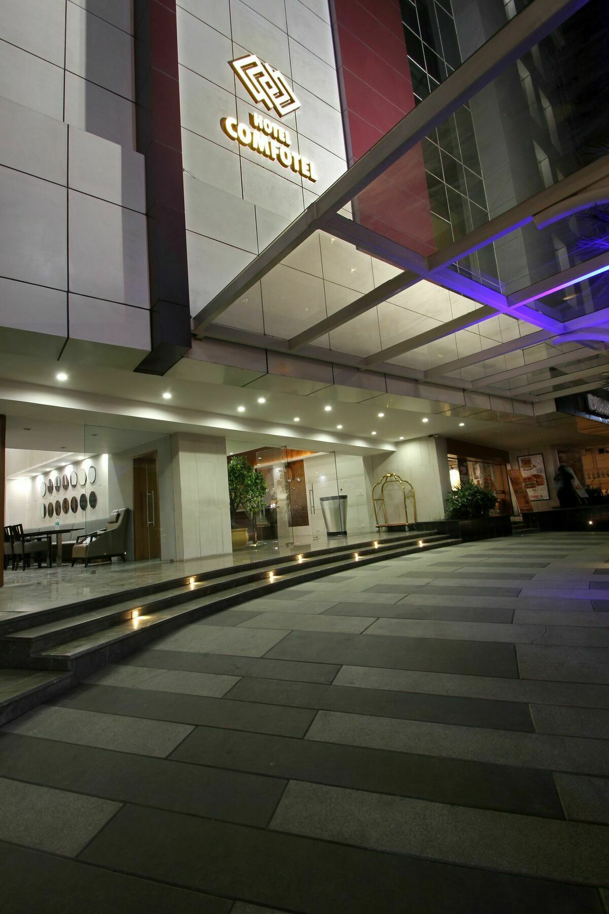 היידראבד Hotel Comfotel מראה חיצוני תמונה