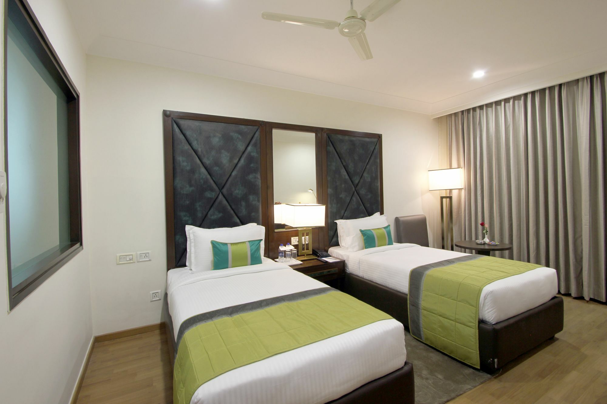 היידראבד Hotel Comfotel מראה חיצוני תמונה